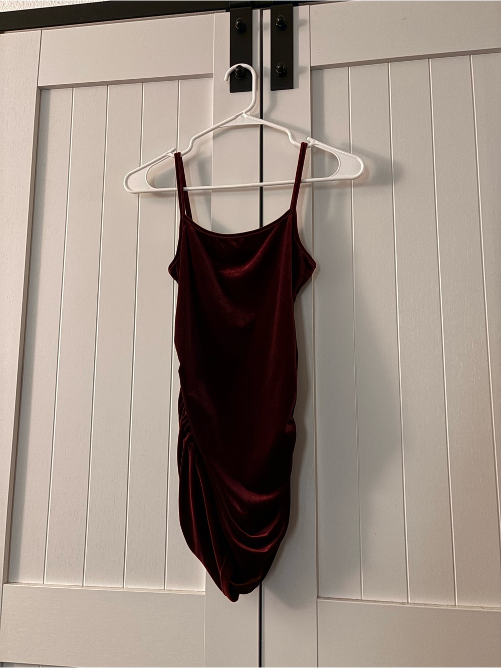 Women's Burgundy Velvet Ruched Slip Dress